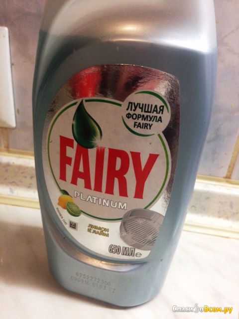 Средство для мытья посуды Fairy Platinum лимон и лайм