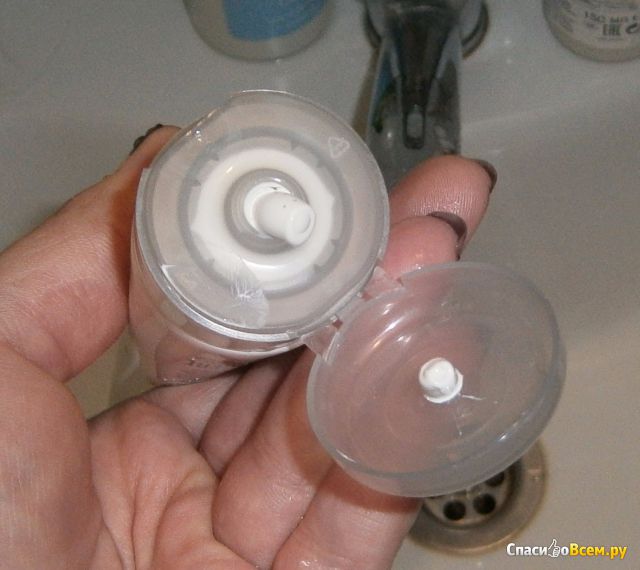 Комплексное средство Avon "Clearskin" для проблемной кожи лица 3 в 1: очищение+скраб+маска