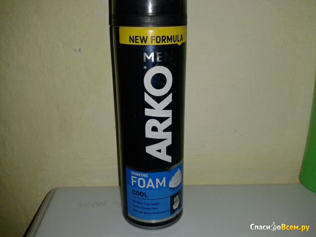 Пена для бритья Arko Men Cool с витамином Е и специальным освежающим ароматом
