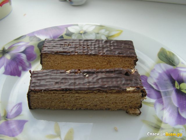 Вафельный торт "Тореро" с ароматом шоколада