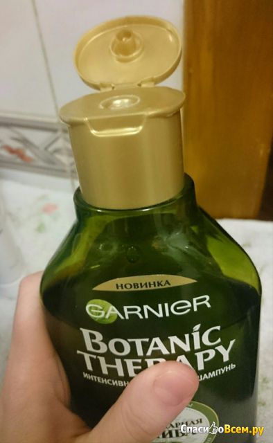 Интенсивно питающий шампунь Garnier Botanic Therapy “Легендарная олива”