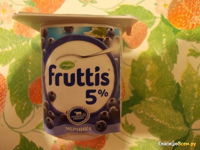 Продукт йогуртный пастеризованный Fruttis "Сливочное лакомство" Черника