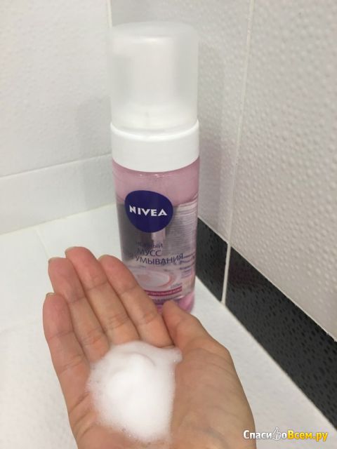 Мусс для умывания Nivea Aqua Effect для сухой кожи