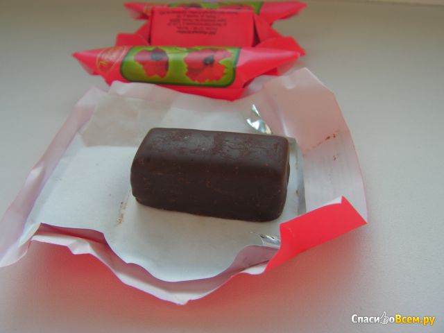 Шоколадные конфеты "Красный мак" Красный октябрь