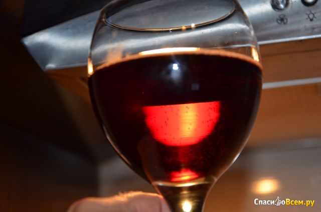 Напиток винный газированный полусладкий красный Lambrussco Rosso Первомайский
