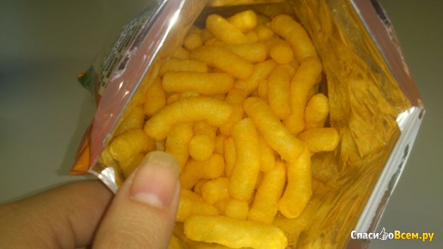 Кукурузные палочки Cheetos со вкусом сыра