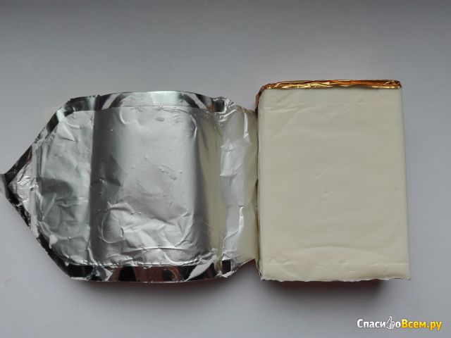 Сыр плавленый "Звени Гора" со вкусом бекона