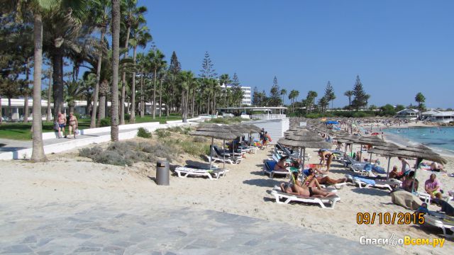 Пляж Nissi beach (Кипр, Айя Напа)