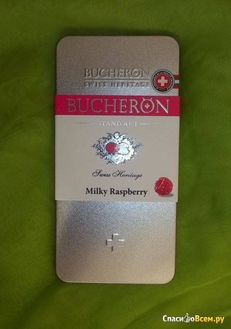 Шоколад Bucheron Milky Raspberry молочный с кусочками малины