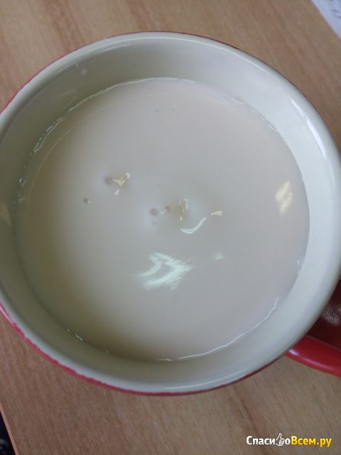 Йогурт "Злагода" с наполнителем мохито-клубника 1,5%
