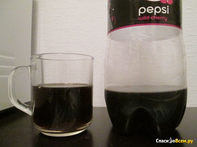 Газированный напиток Pepsi Wild Cherry