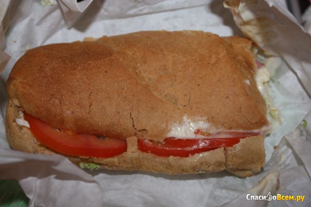 Сэндвич "Итальянский БМТ" Subway