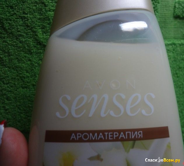Ухаживающий крем-гель для душа Avon Senses "Ароматерапия" с маслом ши
