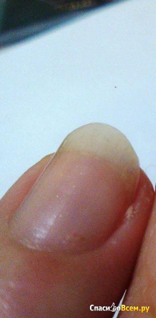 Укрепляющее средство для ногтей "24 карата золота" Avon True Colour Nail Experts Gold Strength Base