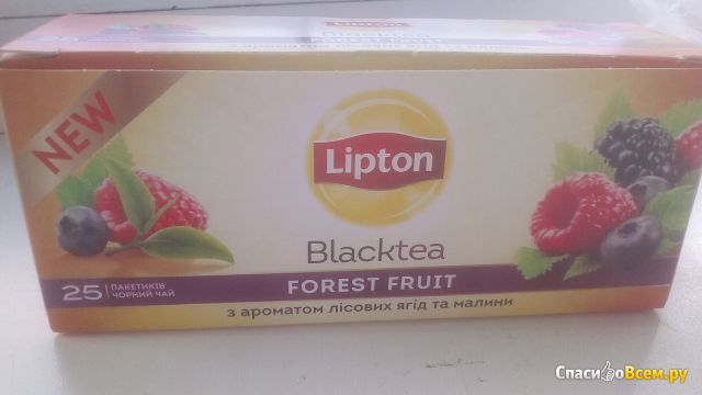Чай черный Lipton с ароматом лесных ягод и малины