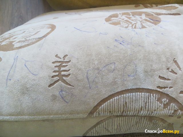 Пенный шампунь для ковров и мягкой мебели Unicum