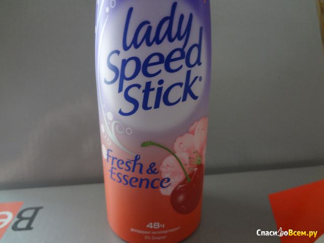 Дезодорант-антиперспирант Lady Speed Stick Fresh & Essence "Цветок вишни"
