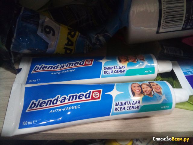 Зубная паста Blend-a-Med "Анти-кариес" Кальци-стат мята