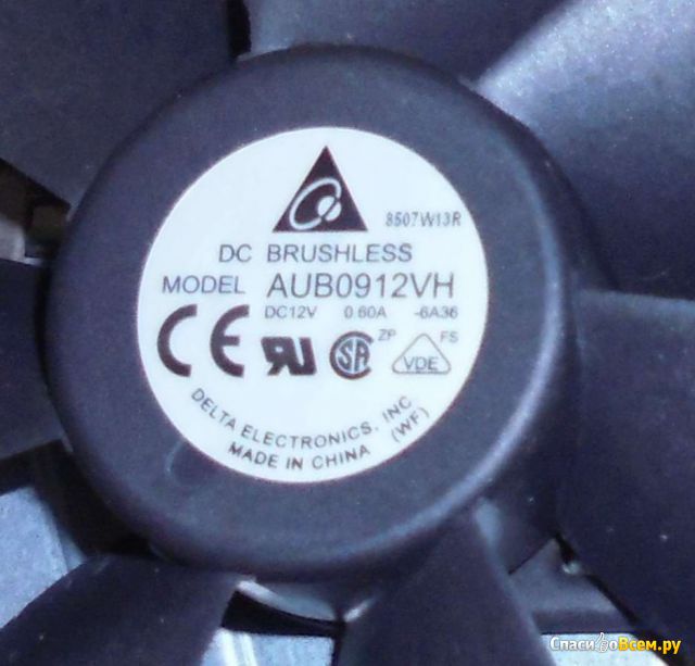 Компьютерный вентилятор Delta Electronics AUB0912VH 9см