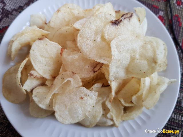 Картофельные чипсы Белпродукт "Бульба Chips" сметана и лук