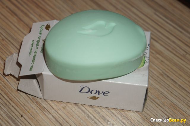 Крем-мыло Dove "Прикосновение свежести"