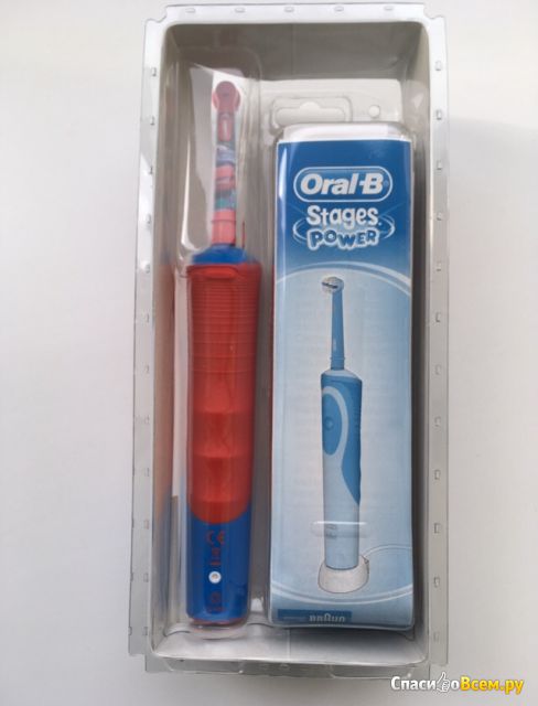 Детская электрическая зубная щетка Oral-B Stages Power Vitality Тачки 3+