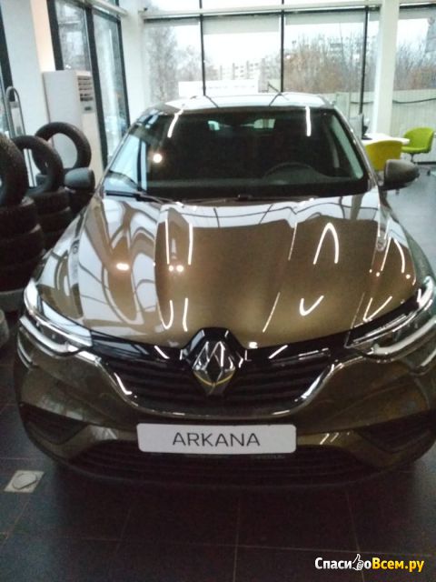 Автомобиль Renault Arkana