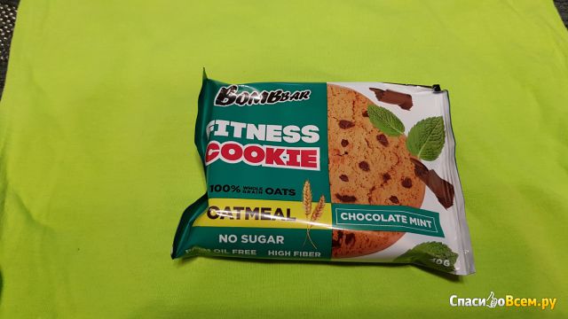 Печенье овсяное Bombbar Fitness cookie "Chocolate mint"