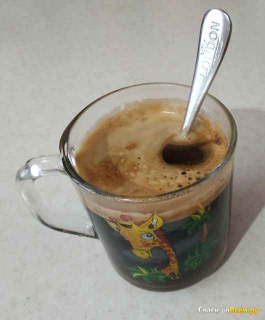 Натуральный растворимый порошкообразный кофе Nescafe Gold Crema