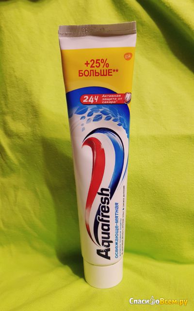Зубная паста Aquafresh "Формула тройной защиты" освежающе-мятная