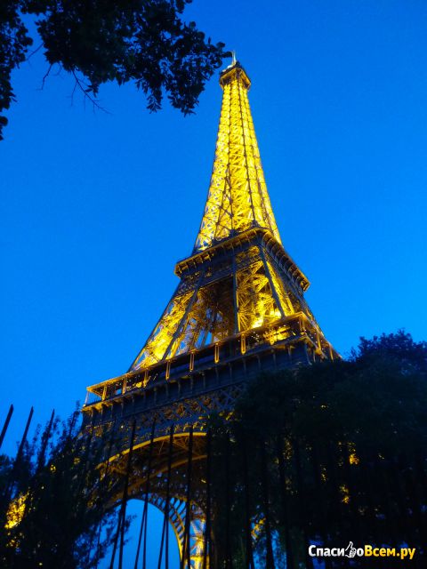 Эйфелева башня (Франция, Париж)