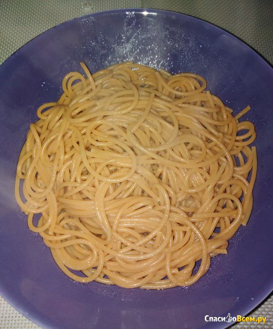 Макаронные изделия Макфа Томатные спагетти