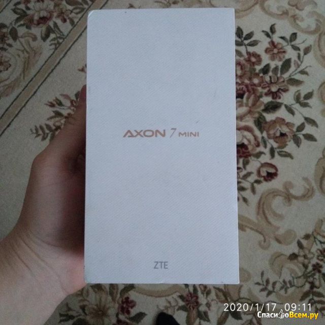 Смартфон ZTE Axon 7 mini