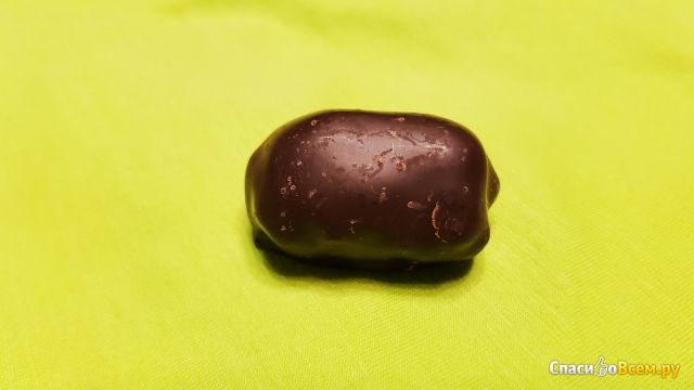Конфеты "Микаелло" Киви в бело-тёмной шоколадной глазури