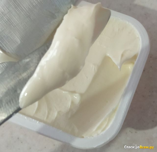 Плавленый сыр Крымская коровка Янтарь пастообразный 50%