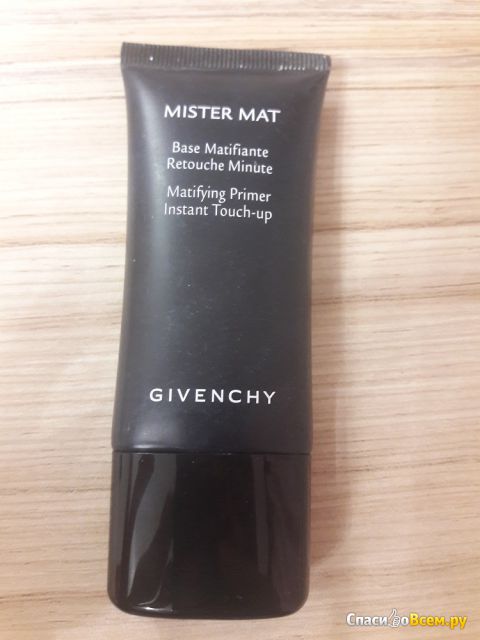 База под макияж Givenchy Mister Mat Matifying Foundation Primer