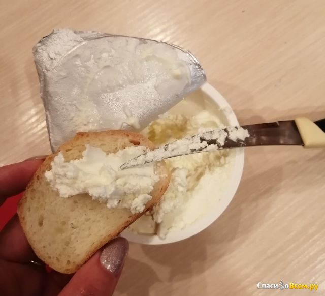 Творожный сыр-мусс President Прованс сливочный 62%