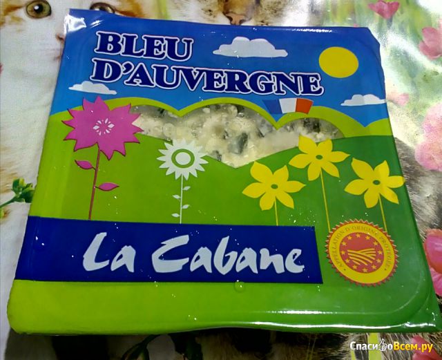 Сыр с  плесенью  Bleu d'Auvergne La Cabane