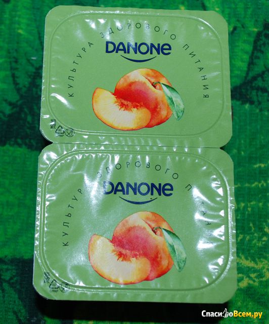Йогурт Danone с персиком