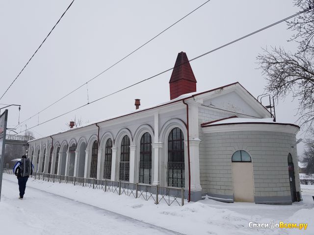 Железнодорожный вокзал Александровская (Санкт-Петербург, посёлок Александровская)