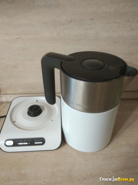 Электрический чайник Bosch TWK 8613