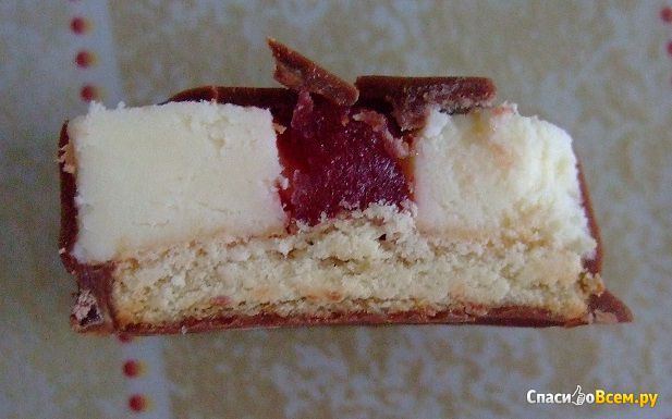 Сырок глазированный "Чудо десерт" Вишневое пирожное