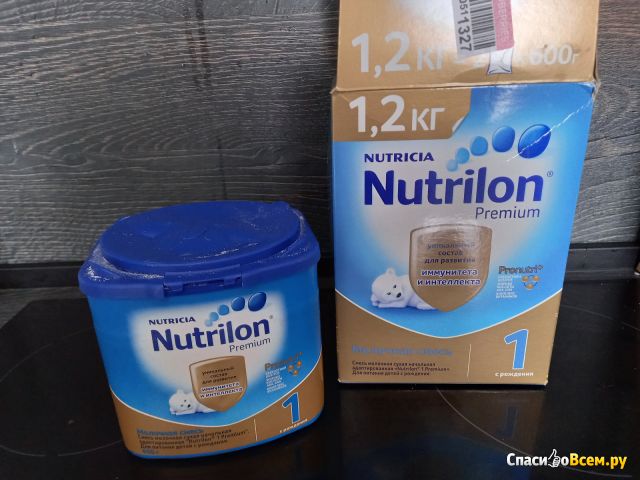 Детская молочная смесь Nutricia Nutrilon Premium 1