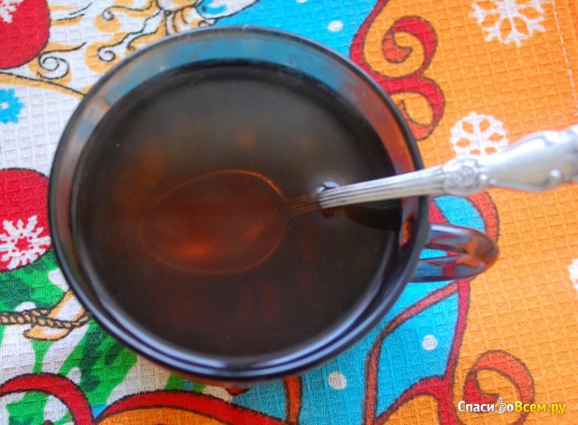 Черный чай Lipton со вкусом малины в пакетиках