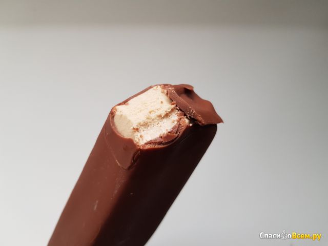 Мороженое Б.Ю. Александров Эскимо пломбир Тирамису в молочном шоколаде