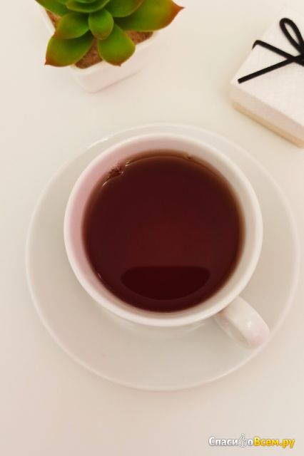 Чай чёрный и зелёный цейлонский листовой с маслом и кусочками саусепа Chelton