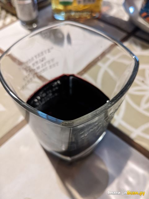 Вино столовое "Красное полусладкое" Массандра