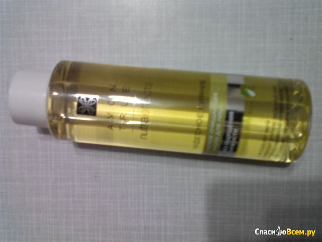 Легкое очищающее масло для лица Avon True NutraEffects "Чудесное сияние"