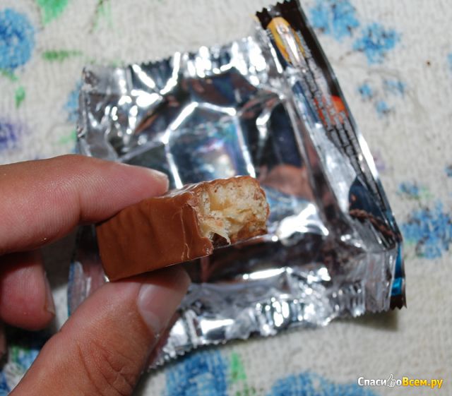 Конфеты Невский кондитер Белинский "Паркур" mini с мягкой карамелью, арахисом и воздушным рисом