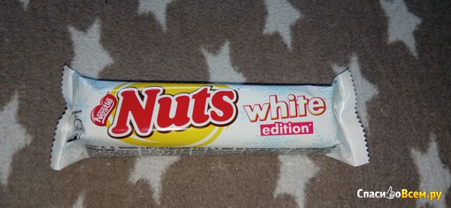 Батончик Nestle Nuts white limited edition